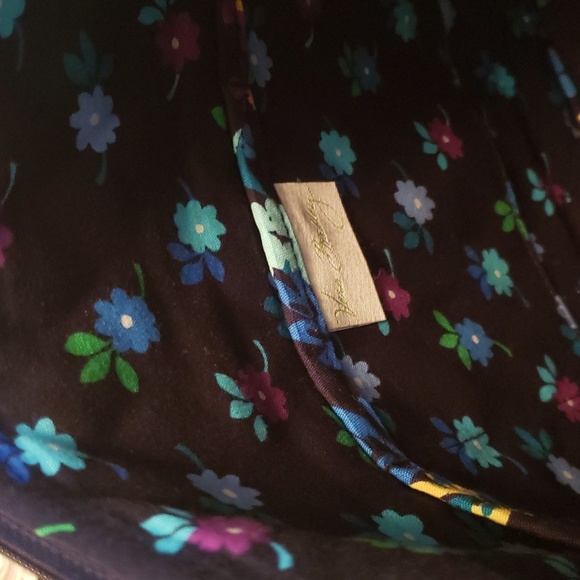 Vera Bradley crossbody - Picture 3 of 3